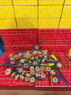206 Piece Original TinkerToy Retro Wooden Construction Toy Set - Multicolor
